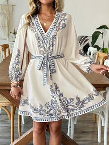 SHEIN Holidaya Women's Spring/Summer New Retro Print Bohemian Elegant Vacation Apricot Paisley Print V-Neck Slim Waist Tie Three-Quarter Sleeve Short Dress - Multicolor - View 5