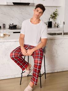 CoupledUp Plaid Print & Solid Color Short Sleeve Pajama Set For Men Plaid Pajamas Men - Multicolor - View 5