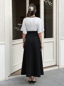 Elyressa Đầm ngắn tay thanh lịch cổ chữ V phối ren nhiều màu dành cho nữ - Đen và trắng - Xem 2