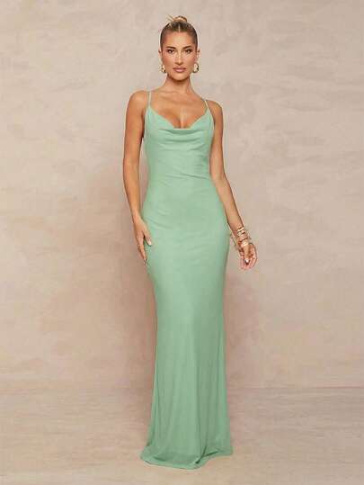 Lumalex Summer Spring Floral 3D Velvet Spaghetti Strap Backless Metal Chain Decor Bodycon Mermaid Dress For Women This Garment Effortlessly Transitions From Beach Strolls To Weekend Gatherings And Celebratory Dinners, Embodying The Charm Of Quiet Luxury And Striking Party Flair Whether At Birthday Bashes Or Fashionable Soirées