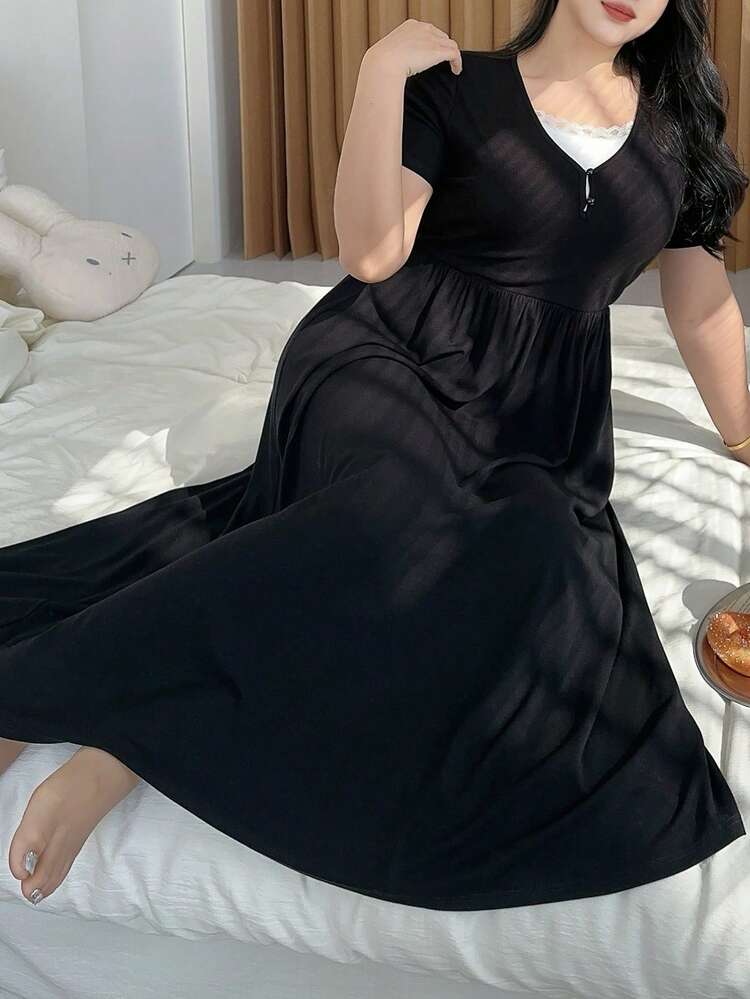 Dazy Plus Plus Size Summer Contrast Lace Short Sleeve Nightgown