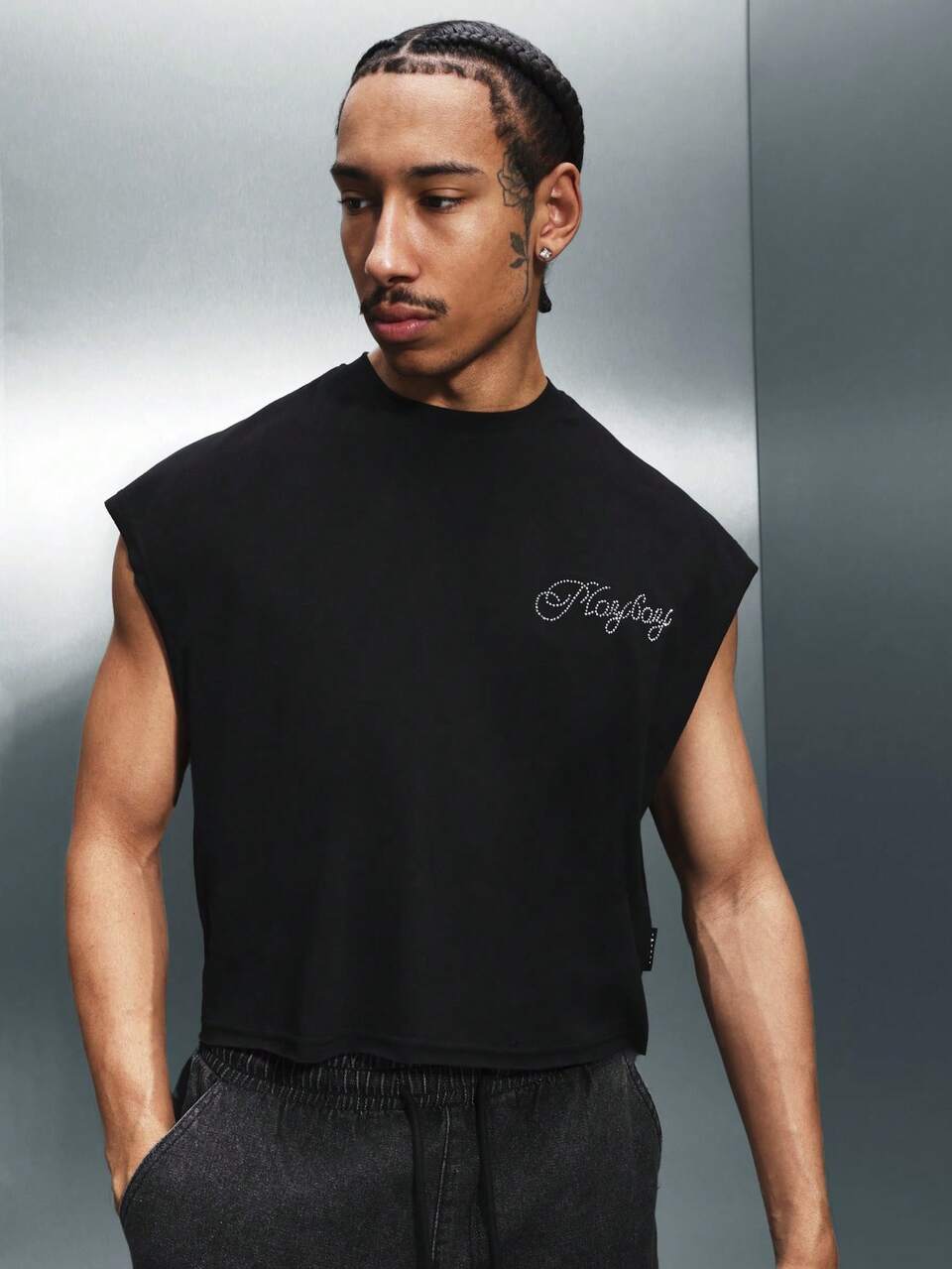 PLAYBOY X SUMWON Top senza maniche in cotone misto, con collo a girocollo, decorato con strass e grafica, top casual estivo con stampa sul petto