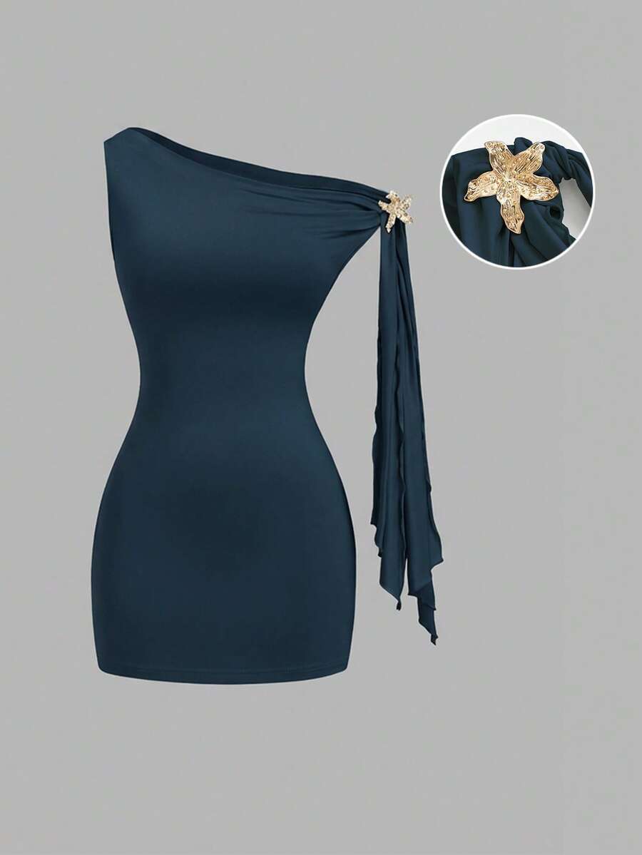 Sweetra Sexy Black Wrap Dress With Asymmetric Ruffle Sleeves, Fitted Waist And Bodycon Silhouette, French Chic Style - Dark Green - View 1