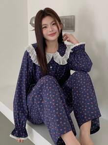 Dazy Plus 两件套加大码女士碎花宽松睡衣套装，含彼得潘领衬衫和长裤，春秋季 - 藏蓝色 - 查看 9