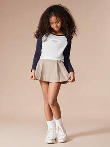 SUMWON Camiseta de béisbol de manga larga con cuello redondo y estampado de logotipo ovalado para niñas, de algodón, para uso casual, escuela, uso diario y vacaciones - Azul y blanco - Ver 3