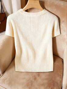 Resyla 时尚简约圆领短袖装饰纽扣罗纹女式T恤 - 杏色 - 查看 4