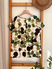 EMERY ROSE 大码女式夏季休闲度假乡村风圆领短袖复古绿色波点印花衬衫，适合夏季假期、春假、外出等场合，2026新款，简约时尚，日常穿着亦可，休闲度假波西米亚风上衣，迷彩上衣，复古女式上衣，适合夏季、度假、通勤、日常穿着、外出穿着。 - 彩色 - 查看 2