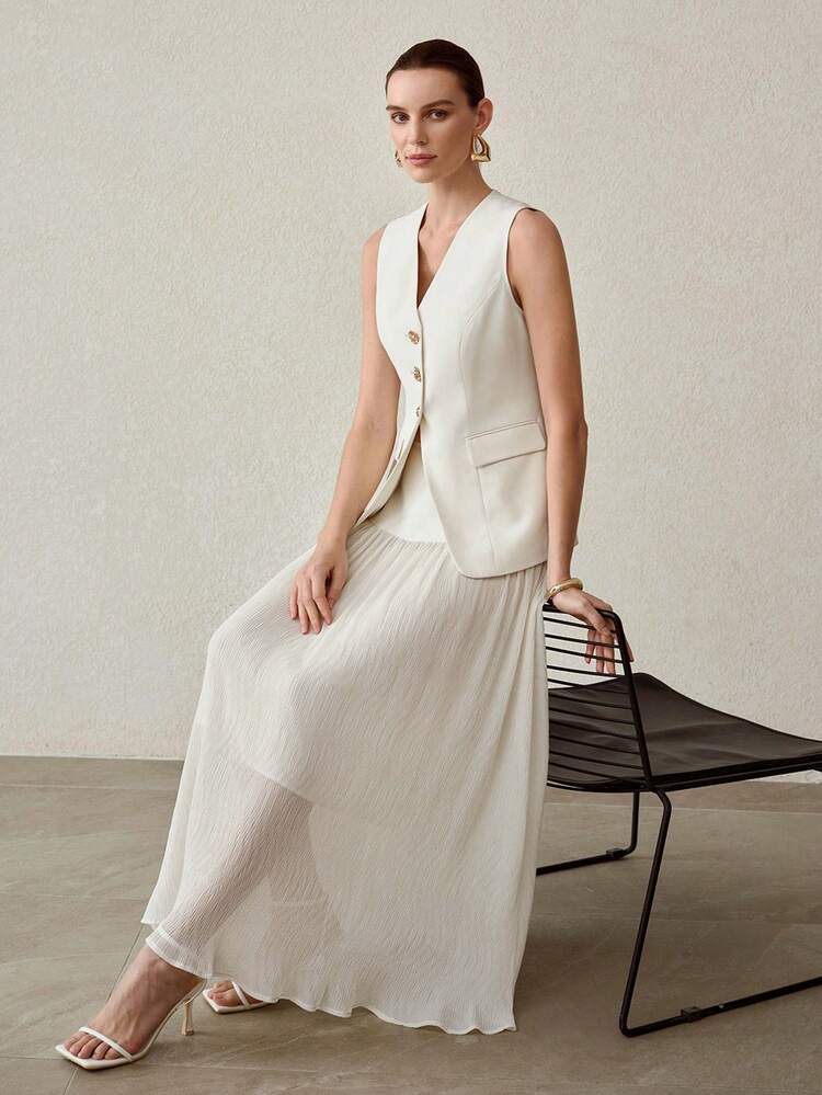 WOMEN'S ELEGANT METAL BUCKLE VEST AND PLEATED SKIRT SET