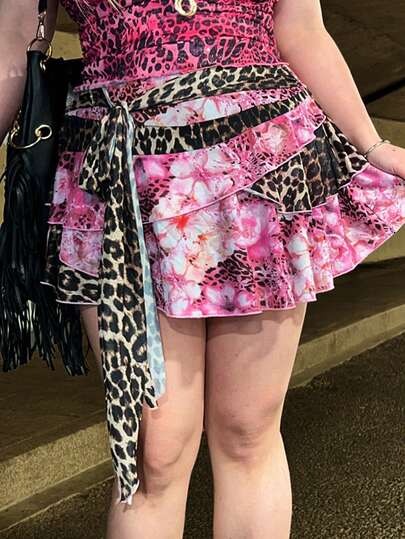 Hippie Falda patinadora vintage sexy de talla grande con estampado de leopardo y parches florales