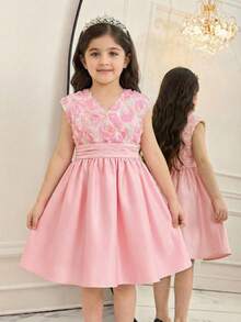SHEIN Vestido casual de niña con tejido de unicolor y flores 3D - Rosa - Ver 2