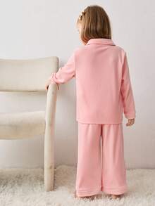 Maija Kids 女童针织罗纹粉色拼接白色抽绳英式刺绣领长袖衬衫和裤子休闲家居服套装 - 粉色 - 查看 2