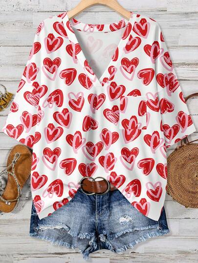 EMERY ROSE Plusstorlek damt-t-shirt med hjärtmönster och kortärmad design, lämplig för alla hjärtans dag