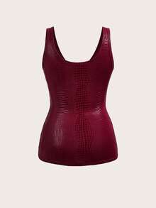 Slaydiva Burgundy Summer 70s Party Women's Textured PU Gathered V-Neck Tank Top,Street Style Slim Fit Casual Sleeveless Shirt For Dates,Club,Nightclub,Outings - Burgundy - View 4