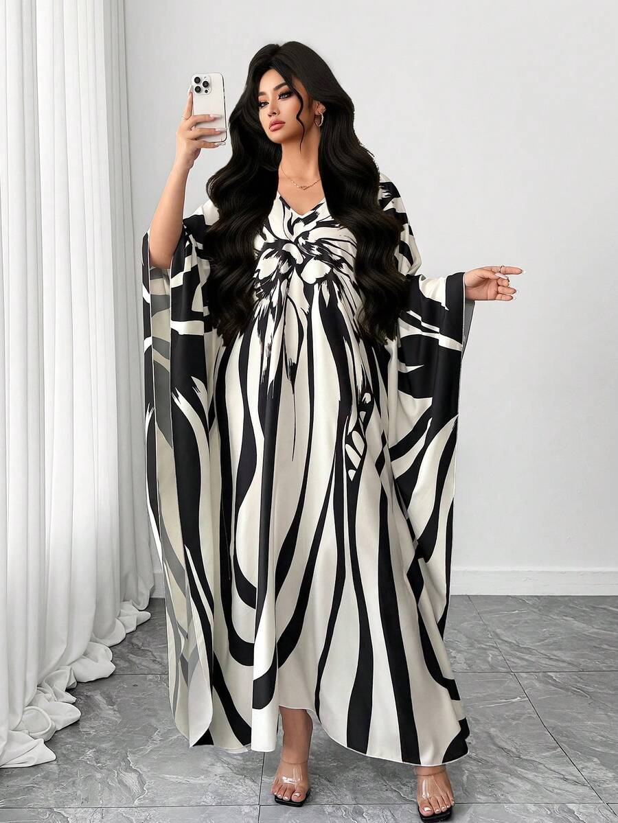SHEIN Elenzya Đầm Abaya tay cánh dơi cổ chữ V in hoa thanh lịch dành cho nữ cỡ lớn, thích hợp cho mùa xuân/hè. - Đen và trắng - Xem 1