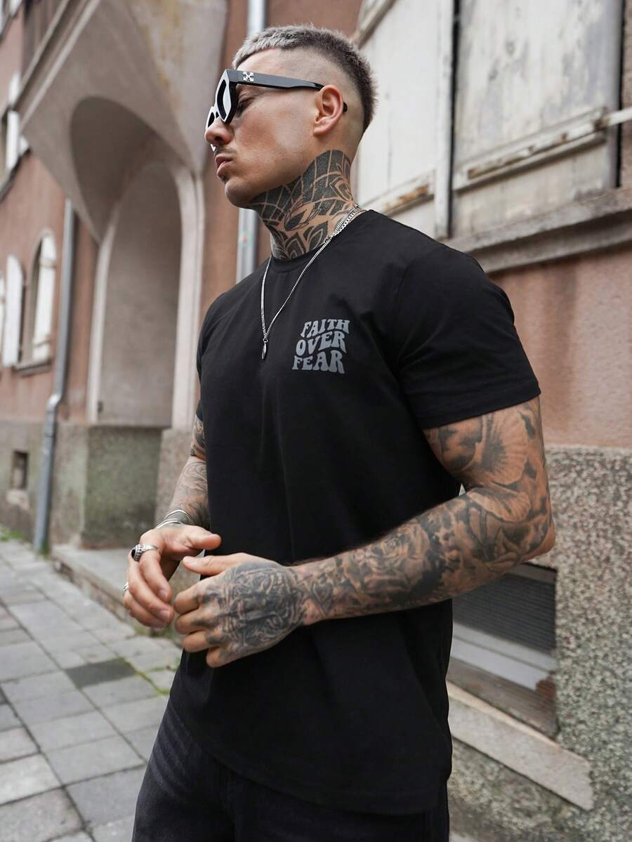 Artur Kramer Kaos Kasual Pria Kerah Bulat untuk Berpergian - Hitam - View 1