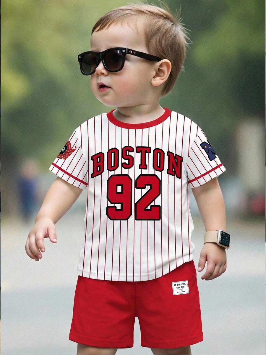 SHEIN Bộ 2 món cho bé trai, phong cách thường ngày, thời trang cổ điển, kiểu Y2K, in chữ "BOSTON" bằng tiếng Anh, chất liệu jersey, số 92, áo thun ngắn tay và quần short rộng rãi, thoải mái, thích hợp cho mùa xuân/hè. - Nhiều màu - Xem 1