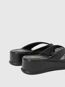 HighSole Thick-Soled High-Heeled Flip-Flops Women's Shoes Fashion New Summer Toe-Pinching Korean Sandals And Slippers - Black - View 5