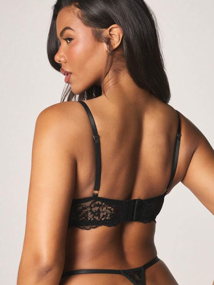 Missguided x Playboy Delicate Lace Bralette Scalloped Edges Floral Pattern Intimate Apparel