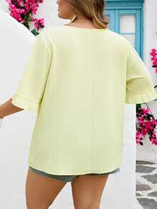 SHEIN CURVE+ Áo kiểu nữ cỡ US22, phong cách Bohemia, tay ngắn bèo nhún, vạt áo rộng rãi, thích hợp mặc hàng ngày và đi nghỉ mát, mùa hè, cỡ lớn, phong cách Boho, áo casual cho kỳ nghỉ hè/đồng quê/bãi biển. - Màu vàng - Xem 2