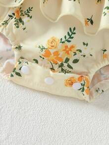 SHEIN Vintaside Kids BABYGIRL Summer Spaghetti Strap Romper With Ruffled Hem, Playful And Suitable For Everyday Wear