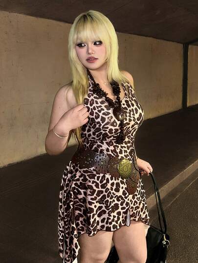 J-Fashion Robe maxi à bretelles fines et dos nu imprimé léopard grande taille, robe de style de rue sexy à ourlet irrégulier, robe maxi hippie sexy rétro pour usage quotidien