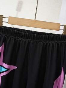 SHEIN 2件套少女KPOP女团印花宽松T恤+针织喇叭裤，休闲时尚百搭，适合派对、郊游、与朋友拍照、公园、露营、度假、日常休闲穿着 - 黑色 - 查看 5