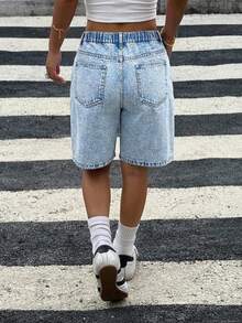 Teen Girl's Y2K Summer Light Washed Baggy Bermuda Short Casual Street Denim Long Shorts, Low Rised Denim Short,Comfortable & Chic Outfits,Casual & Street Style, Summer,Suitable For Spring And Summer Wear, Elegant And Holiday Wear,Spring Break Summer Beach Vacation Wear,Summer Short,White Short - Light Wash - View 3