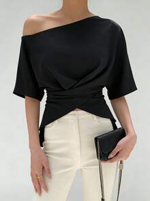 SHEIN Clasi Áo kiểu nữ thanh lịch, dáng suông, vai lệch, chất liệu vải bóng, thích hợp cho mùa xuân/hè. - màu đen - Xem 4