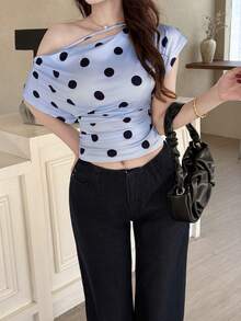 K-Vae Áo croptop trễ vai xếp ly chấm bi xanh nhạt cho nữ, cổ bất đối xứng, tay ngắn, phong cách Y2K ngọt ngào thường ngày. - Màu xanh nhạt - Xem 4