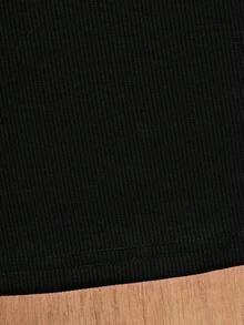 SHEIN Blusa casual de unicolor con cuello redondo y manga corta con cuentas para niñas preadolescentes - Negro - Ver 5