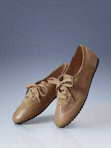 CUCCOO GRLICON Women's Square Toe Lace-Up Design Casual Flat Shoes For Christmas Valentine's Day - Khaki - View 3