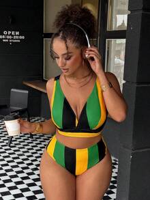 SHEIN Swim Vcay Bộ bikini hai mảnh in họa tiết cổ chữ V tam giác, dây dày, cỡ lớn dành cho nữ, thích hợp cho kỳ nghỉ. - Nhiều màu - Xem 3