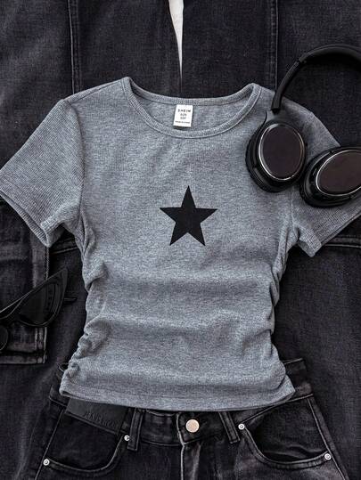 SHEIN 少女深灰色罗纹针织纯色星形图案褶皱腰部短袖T恤，适合休闲穿着