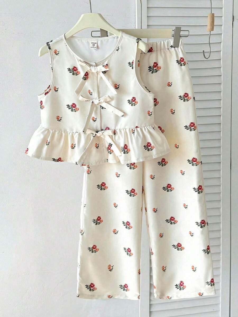 SHEIN 少女休闲卡其色碎花针织露脐上衣搭配宽松直筒裤两件套,后背纽扣装饰荷叶边短款上衣,宽松直筒裤,返校季 - 杏色 - 查看 1