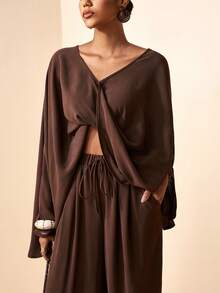 Zivah Vårsemester 2026, Medelhavssemester, Musikfestival, Påsk, Western, Nomadisk, Födelsedagsfest, Casual, Semester, Strand, Bröllop, Pendlingsoutfit, V-ringad, 3/4-ärmad, Lös, Lös skjorta och resårmidja med raka byxor - Brun - Visa 6