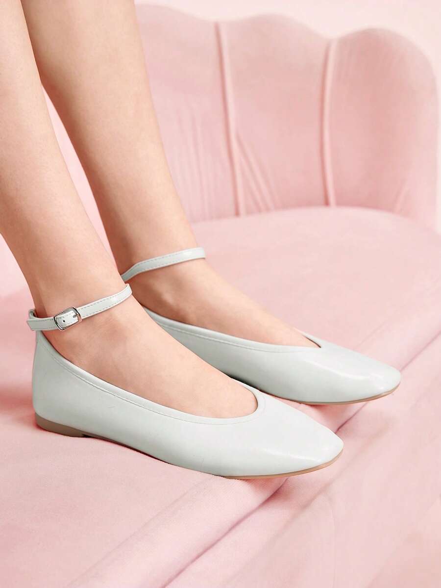 CUCCOO DOLLMOD Women's Buckle Design Casual Commuter Versatile Fashion Shoes - White - View 1