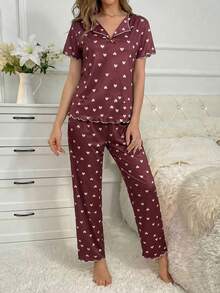 Dream Adore طقم بيجامة بياقة على شكل حرف V وكشكشة وأكمام قصيرة مطبوع عليها قلوب - متعدد الألوان - مشاهدة 7