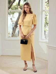 MOTF PREMIUM Bộ trang phục nữ thanh lịch 2 món, áo peplum và chân váy họa tiết hoa 3D, thích hợp cho mùa xuân/hè. - Màu Mù tạt vàng - Xem 5
