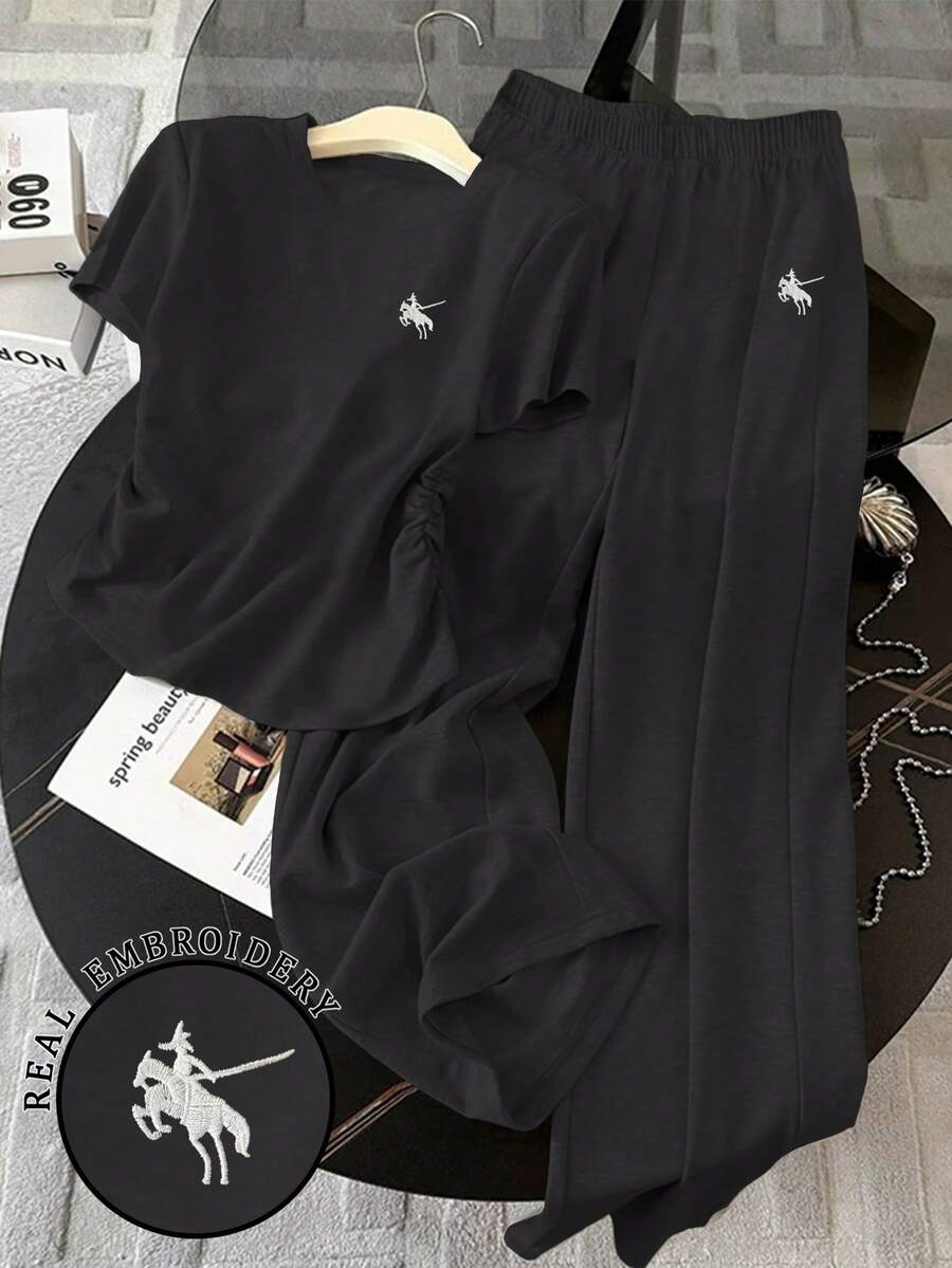 SHEIN 2pcs Women Embroidered Round Neck Short Sleeve Top And Elastic Waist Long Pants Set - Black - View 1