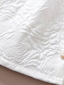 Elladie kids Đầm trắng không tay cho bé gái, chất liệu jacquard, có hàng cúc vàng phía trước, hai bông hồng trắng trang trí trên vai, dáng chữ A ôm sát và dây đeo vai vuông, kiểu dáng cổ điển nhưng thanh lịch, phù hợp cho các bữa tiệc, lễ kỷ niệm, ngày lễ, cũng như các buổi đi chơi mùa xuân/hè và đi học. - trắng - Xem 8