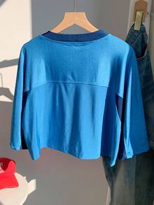 Comfortcana Áo thun nữ dáng ngắn in số, kiểu dáng thường ngày, mẫu mới về mùa xuân/hè 2026, áo crop top màu xanh dương mùa hè, áo thun cổ chữ V in hình số, áo thun casual đi nghỉ mát, áo thun mùa hè đi biển cho nữ - Màu xanh lam - Xem 2