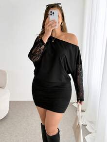 SHEIN Essnce Plus-Size Women's Elegant Sexy 70's Black Autumn Party Night Dress, Casual Off-Shoulder Lace Sleeves Short Curve Dress, High-Elasticity Spring Outfits - Black - View 3
