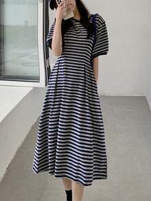 Dama de mediana edad lianyi Vestido de verano de mujer de estilo sencillo, manga corta, a rayas, suelto tipo camiseta, que favorece la figura y combina con todo - Azul Marino - Ver 1