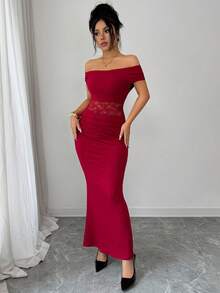 Rafferiza 女士优雅酒红色露肩金属扣腰带蕾丝拼接修身连衣裙 - 酒紅色 - 查看 4