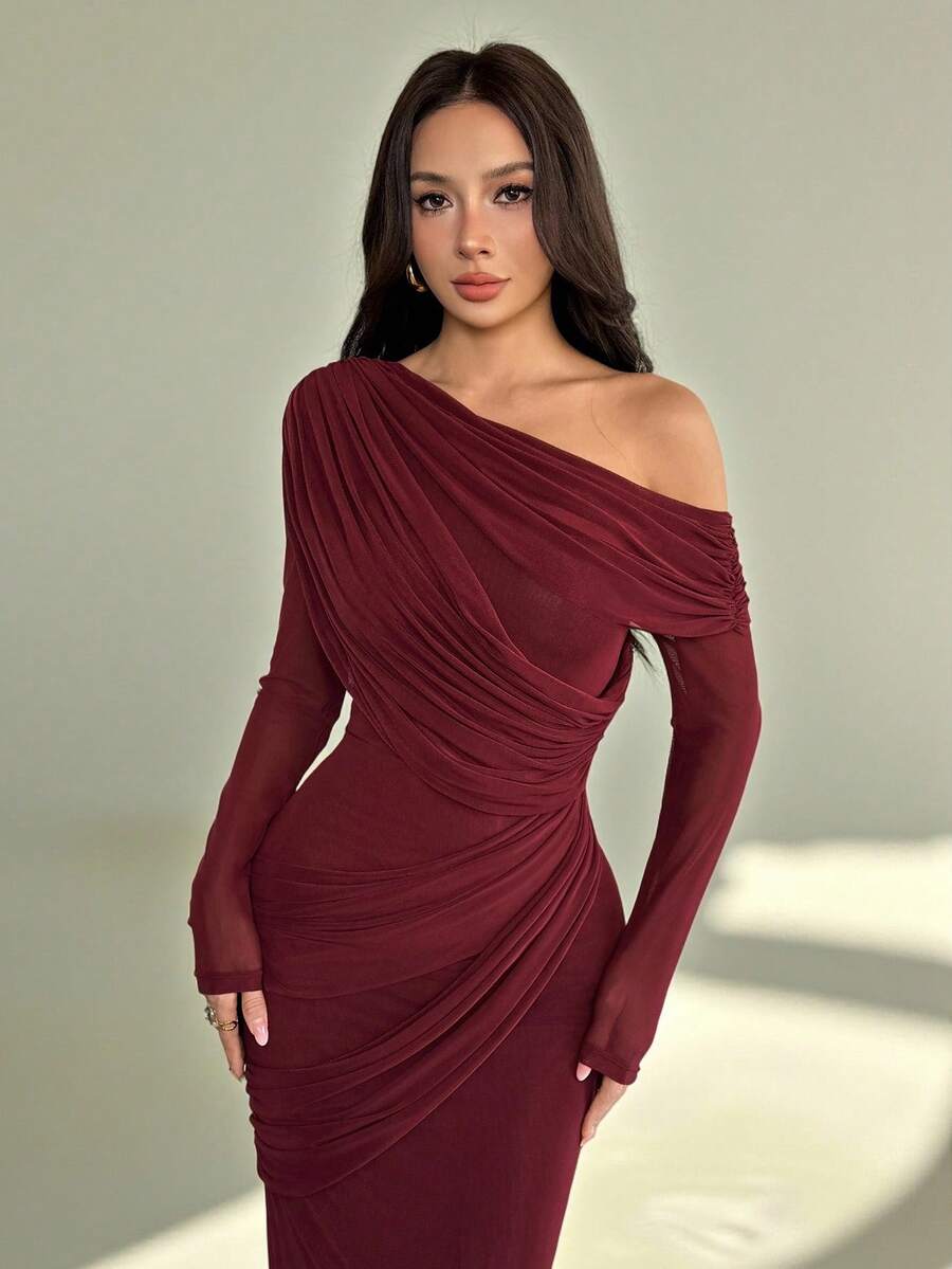 SHEIN PETITE 优雅派对单肩包臀长袖网纱连衣裙，适合女性，婚礼宾客礼服，深红色垂褶连衣裙，褶皱连衣裙，单袖连衣裙
