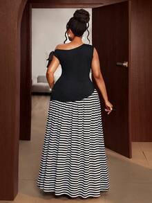 Maweii Plus Size Women's Spring/Summer Asymmetric Shoulder Striped Patchwork Fashion Dress - Black and White - View 3