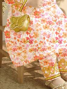 SHEIN 可爱甜美粉色碎花女婴夏秋季上衣和裤子套装 - 彩色 - 查看 5