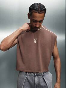 PLAYBOY X SUMWON Camiseta de tirantes con logo de conejo, cuello redondo, ribete de contraste, casual de verano para uso urbano - Marrón - Ver 4