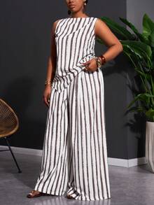 SHEIN CURVE+ Bộ đồ nữ cỡ lớn mùa hè gồm áo và quần ống rộng màu nâu kẻ sọc rộng, cổ tròn, không tay, xếp ly, dáng bất đối xứng, thích hợp cho mùa hè, đi biển, các dịp trang trọng, sự kiện xã hội, đi làm, sinh hoạt hàng ngày, công sở, sân bay, tiệc tùng, lễ tốt nghiệp, v.v. - Nhiều màu - Xem 5