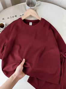 SHEIN LMoss Kids Conjunto informal de camiseta de manga corta holgada de cuello redondo de punto de unicolor y pantalones cortos para niñas preadolescentes - Burdeos - Ver 4